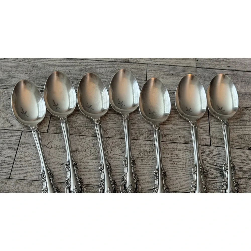 Oneida SILVER ARTISTRY COMMUNITY Teaspoons Set of 7 Silverplated 1965 Vintage